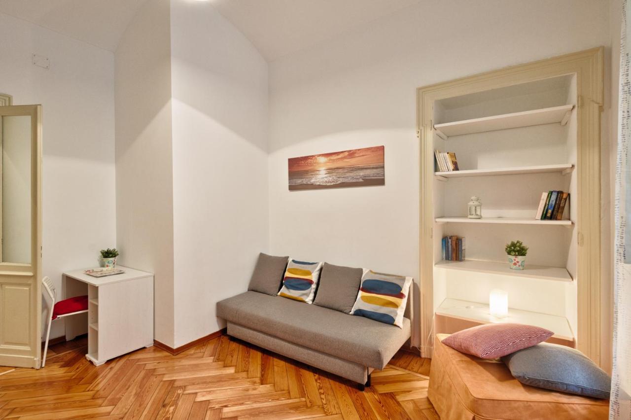 Lovely Flat Cit Turin Apartamento Exterior foto